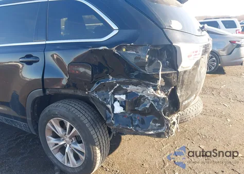 2015 Toyota Highlander Xle V6 from USA, damaged, VIN 5TDJKRFH5FS143130